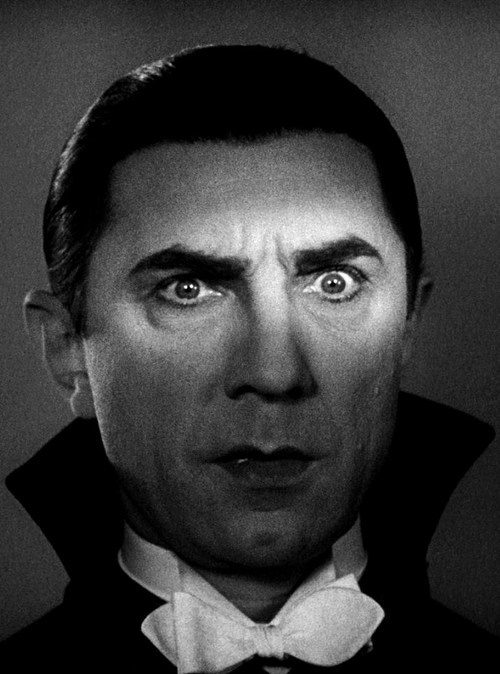 Black and white photo of Bela Lugosi as Dracula